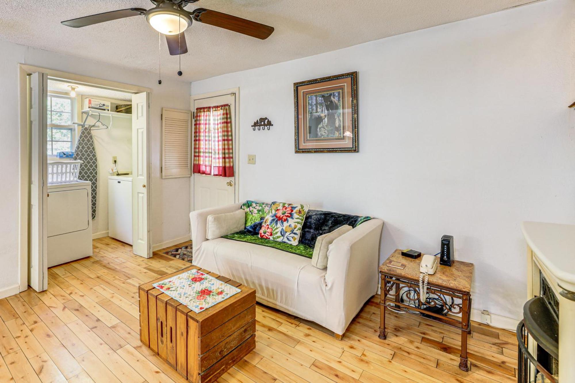Bryson City Cottage With Hot Tub And Waterfall Views! Buitenkant foto